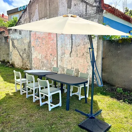 Casa Mantelas, En El Centro De