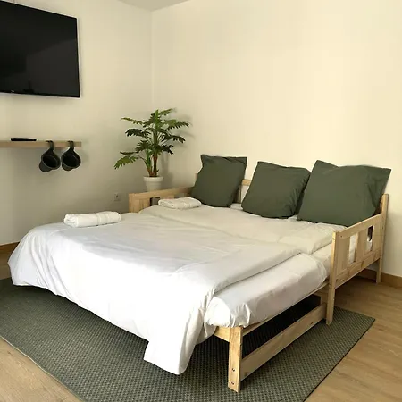 Casa Mantelas, En El Centro De