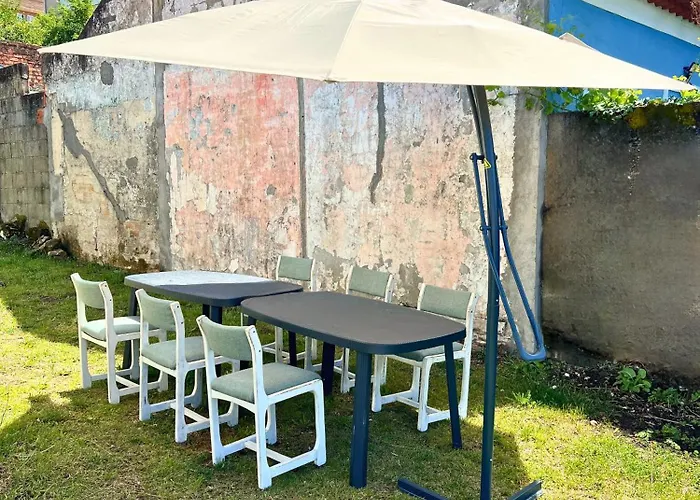 Casa Mantelas, En El Centro De