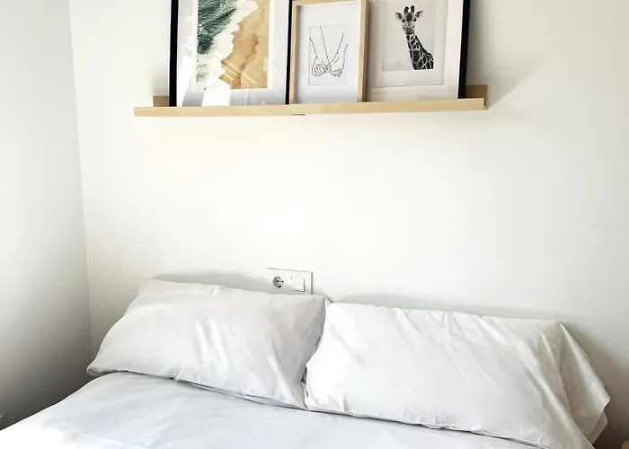 Casa Mantelas, En El Centro De *